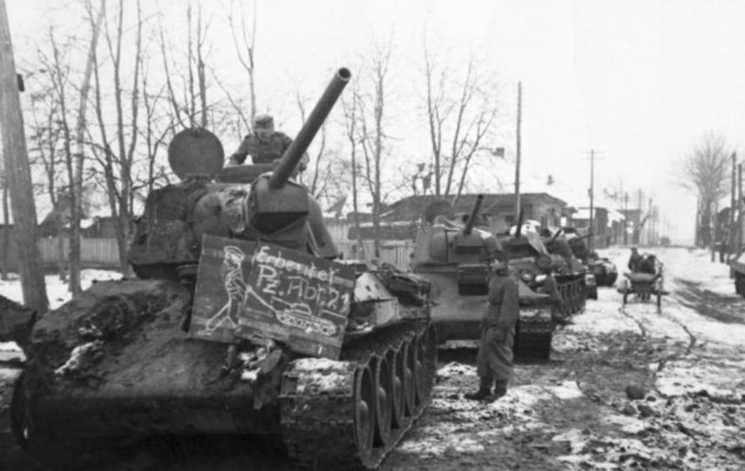 苏联装甲部队的中坚T34中型坦克，为何在战场上战损率惊人？