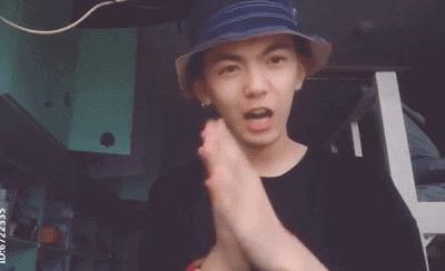 易烊千玺偶练,易烊千玺小成员