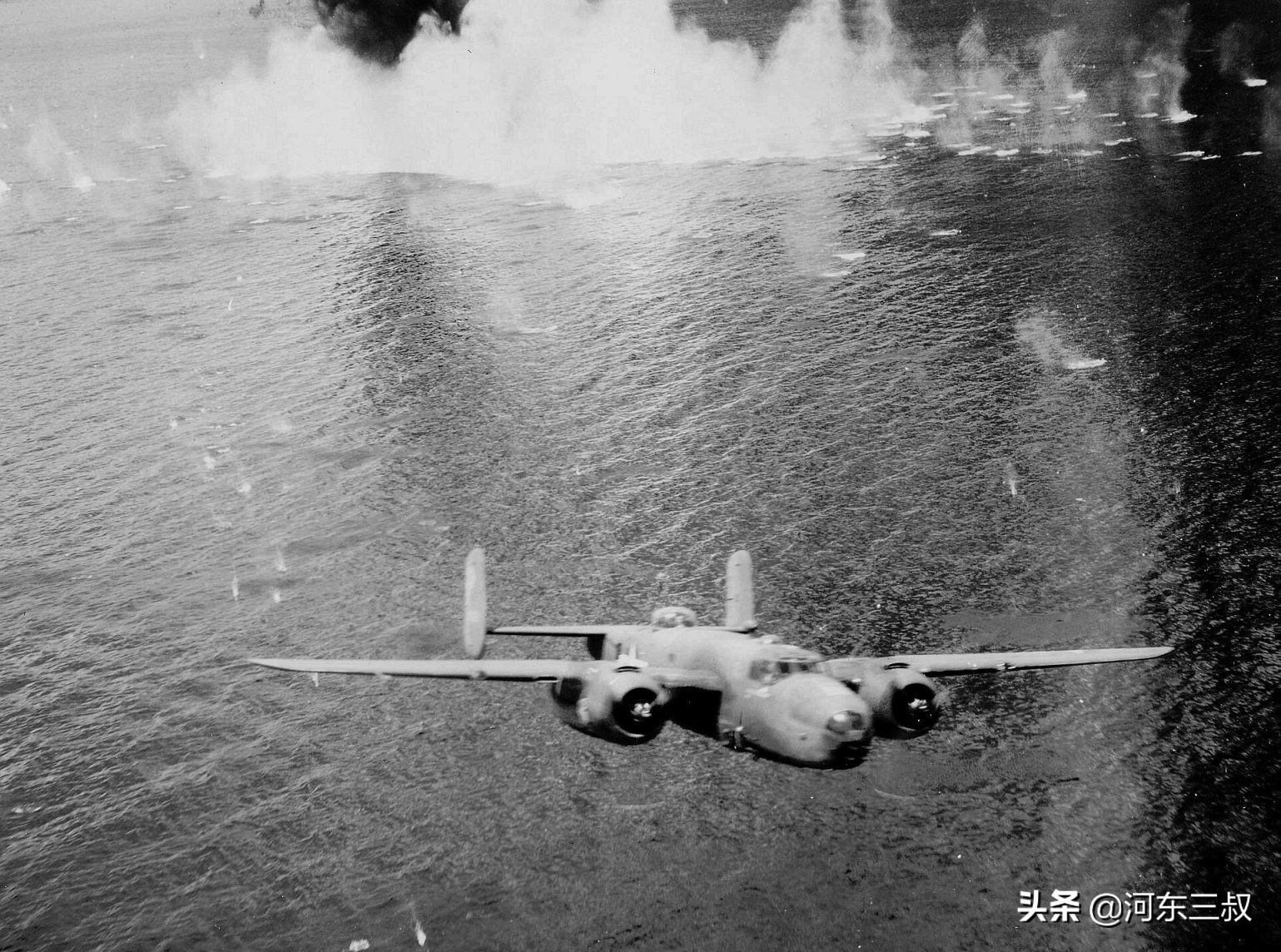 b-25空中堡垒轰炸机,b25轰炸机轰炸东京