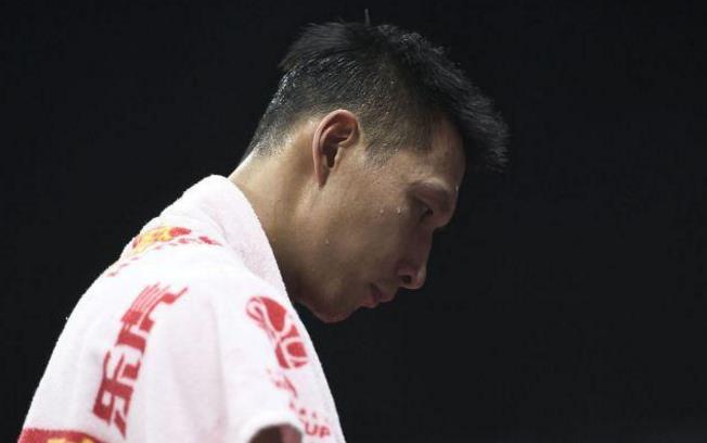 少年曾有凌云志洗尽铅华也从容!16年巅峰低谷,易建联的篮球人生