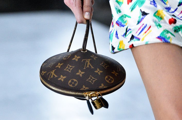 2019年lv包包的价格,2019年lv七夕限定包包
