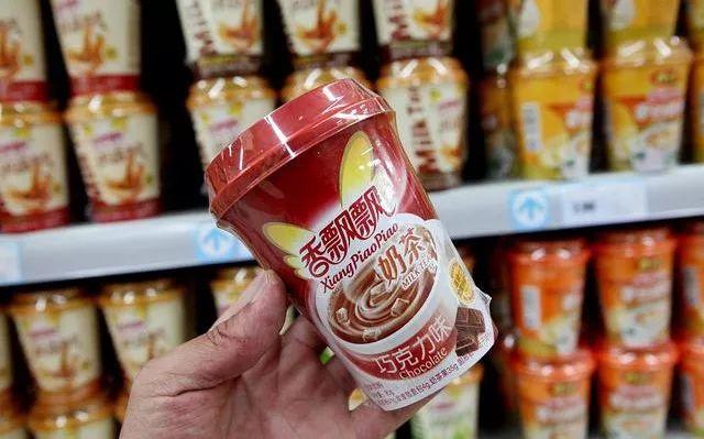 瑞幸公布上市后首份财报；哥老官牛蛙抽检不合格；百胜换帅