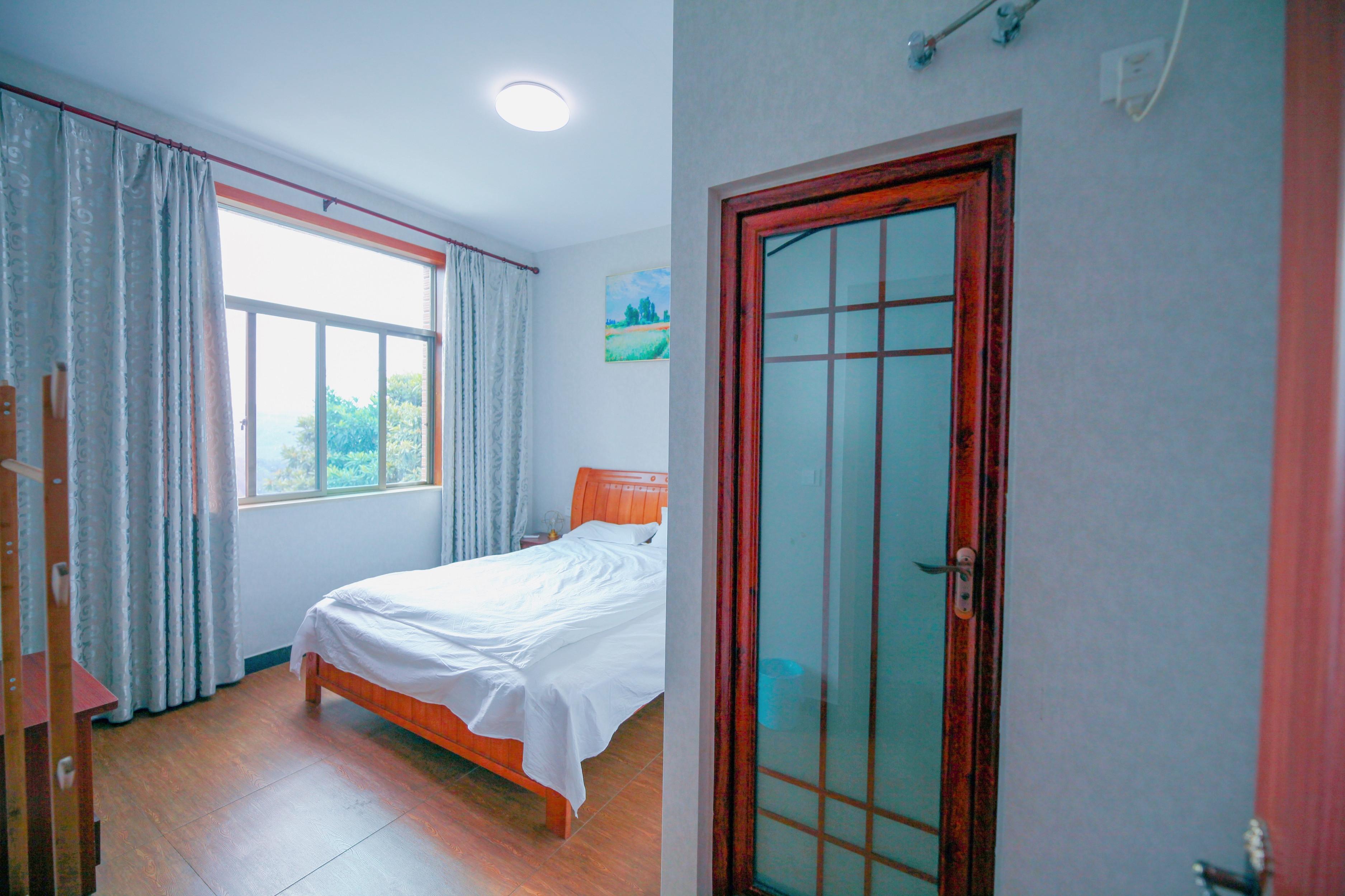 新昌穿岩十九峰农家乐住宿,绍兴穿岩十九峰风景区