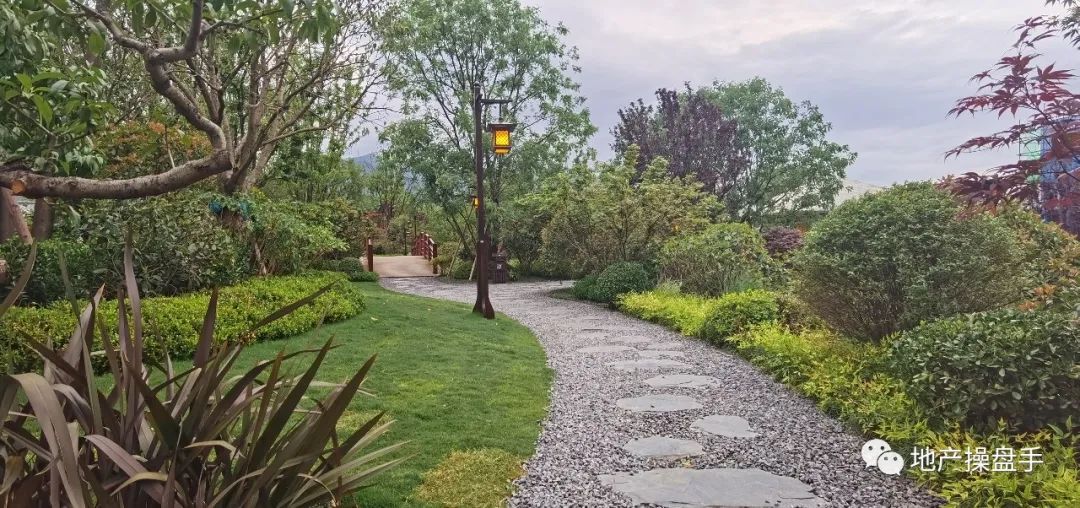 太白山入口到世外桃源有多远,太白山穿越到什么地方