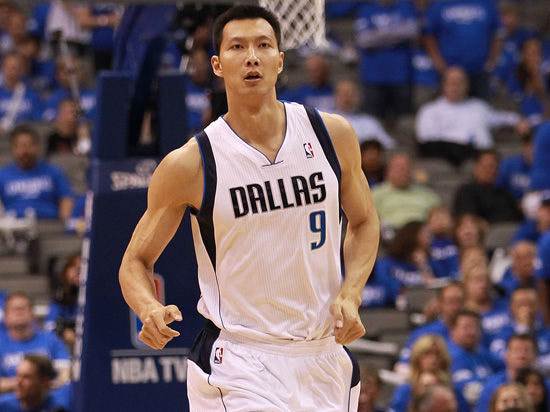 少年曾有凌云志洗尽铅华也从容!16年巅峰低谷,易建联的篮球人生