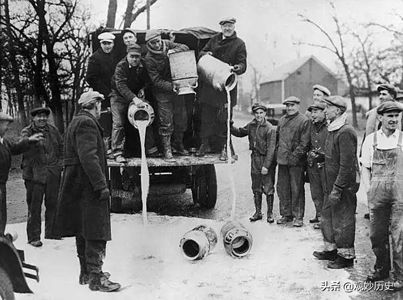 美国经济大萧条奶农事件,美国经济危机为什么要倒掉牛奶