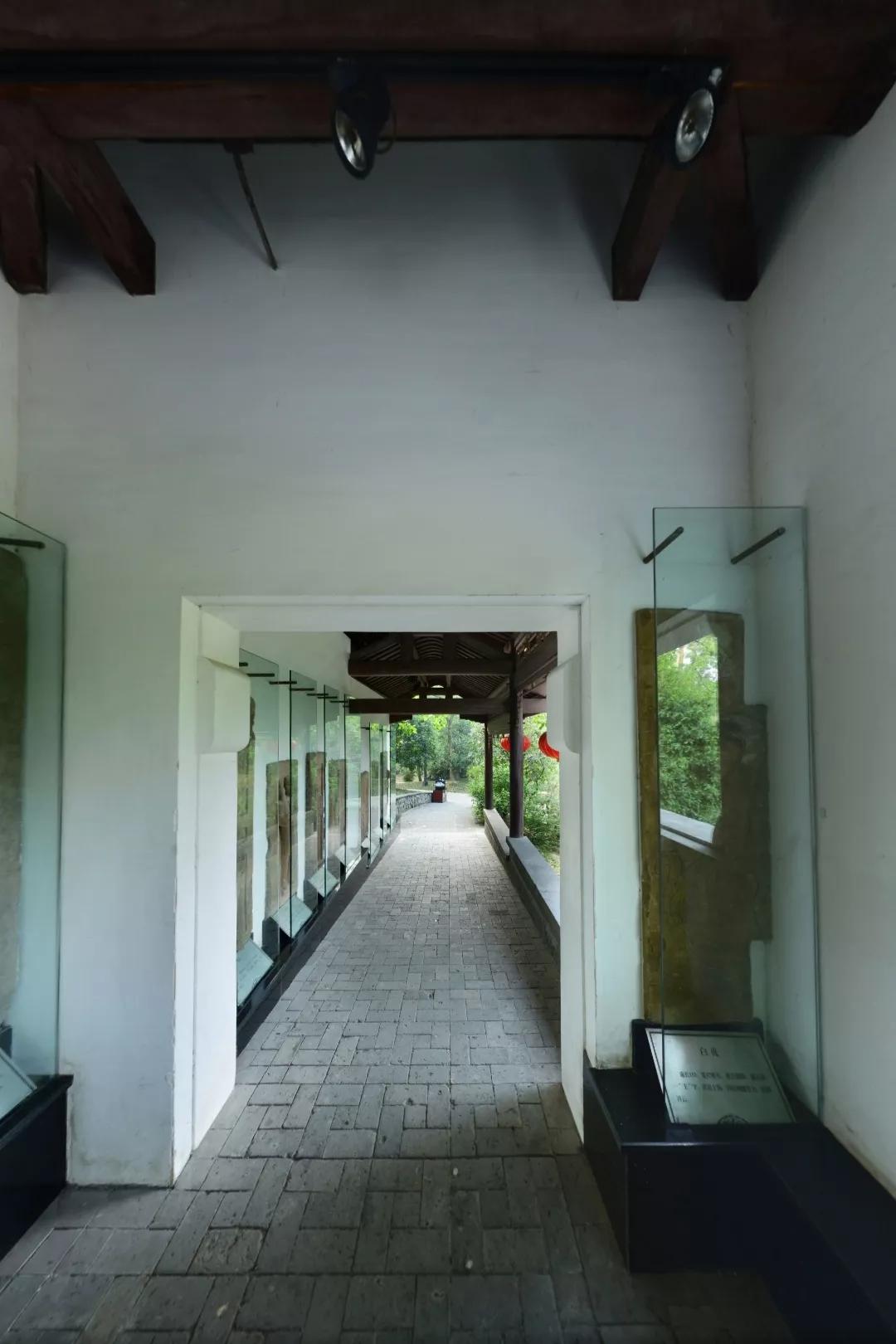 成都即将建成的超级地标,成都东安新城300米地标