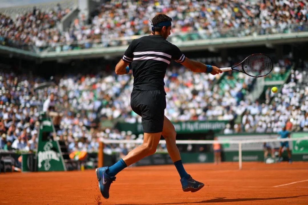 德尔波特罗：受难的斗士