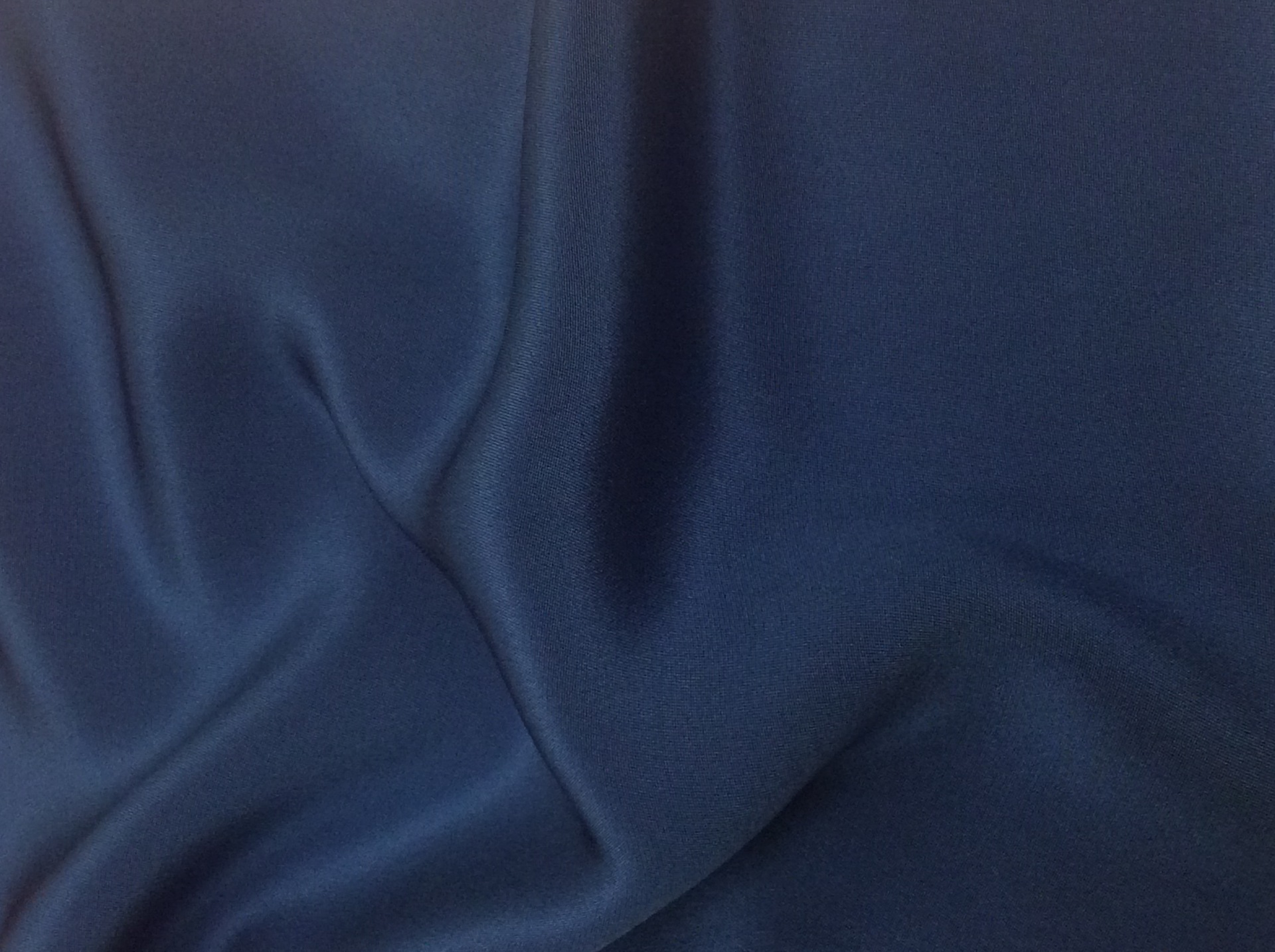 真丝面料介绍,重磅真丝是铜氨丝吗