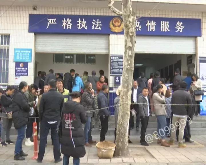 车管所提醒这三类电动车禁止上路,电动车不上牌几月份开始不准上路