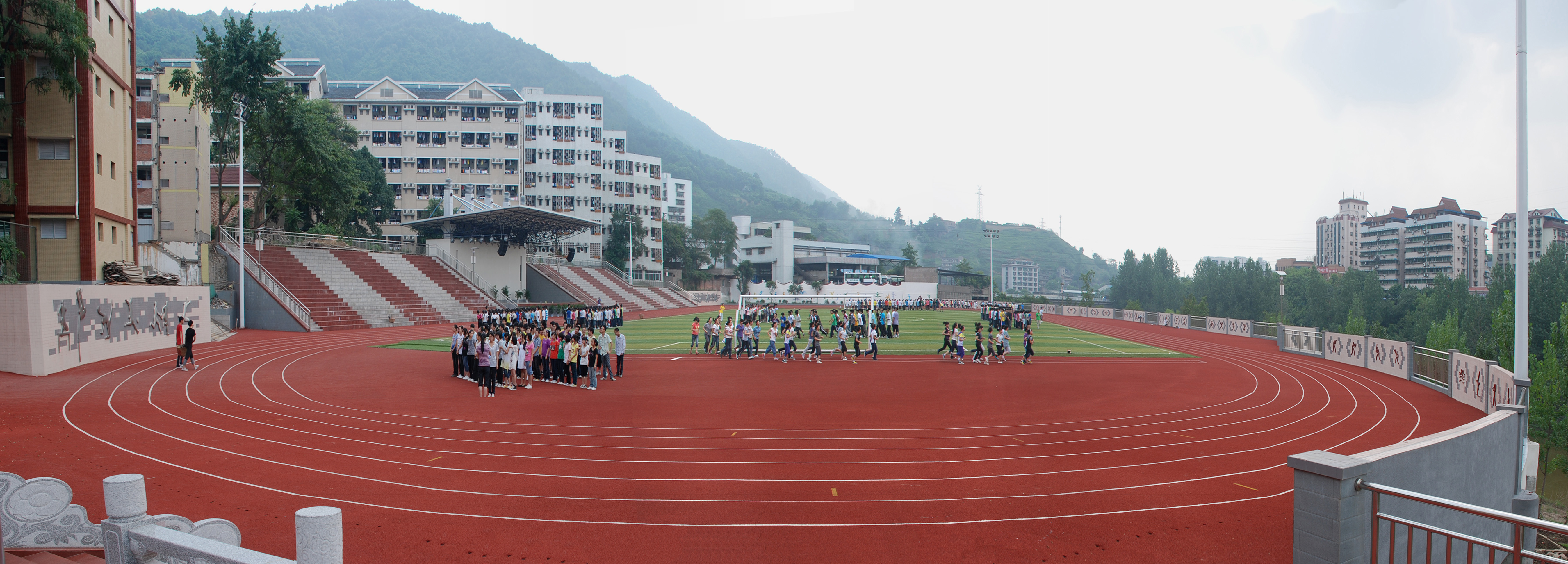 重庆哪所学校环境最好,重庆环境最差的学校