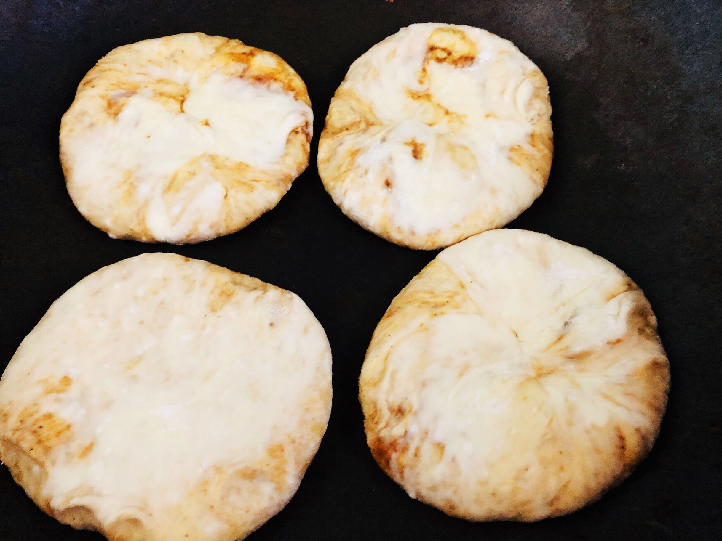 黑芝麻直接和面烙饼,芝麻酱火烧如何做得又酥又软