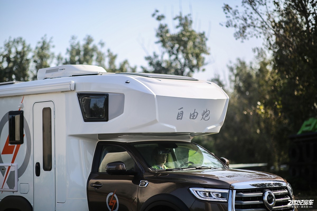 览众自由炮皮卡b型房车价格,2024款览众自由炮房车测试