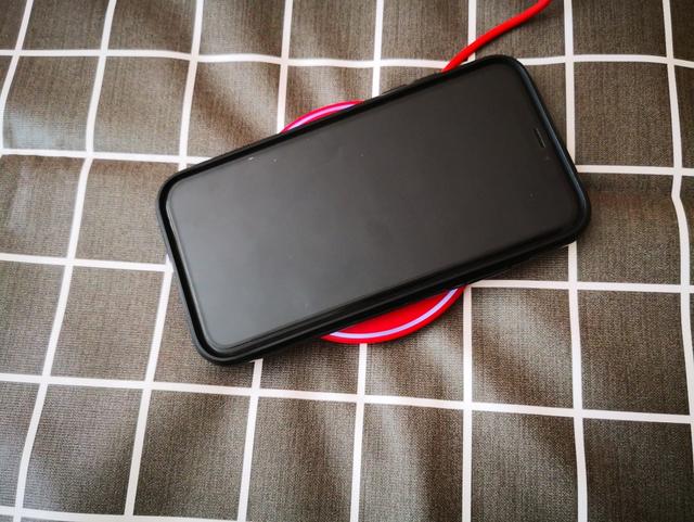 爱沃可iwalk二合一无线充电宝,爱沃可iwalk充电宝typec