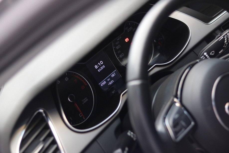 怪兽修车老车翻新天津,10年奥迪a4翻新改装最佳案例