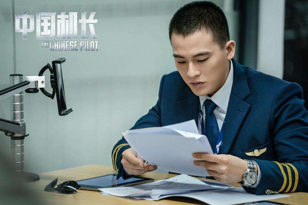 欧豪卸妆后用什么护肤品,欧豪化妆与不化妆比较