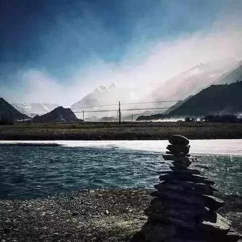 在*藏西**随处可见的符号究竟有什么意思？