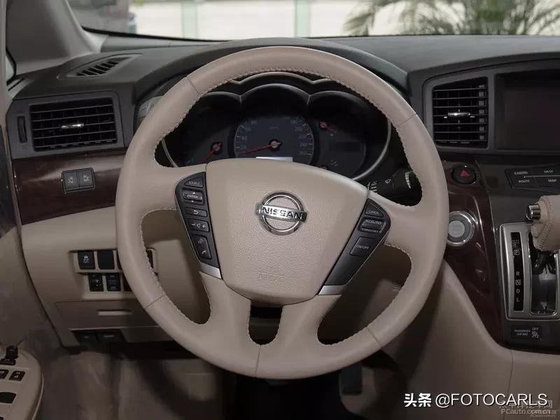 日产贵士3.5LSL实拍，比丰田埃尔法厚道，性价比超高豪华7座MPV