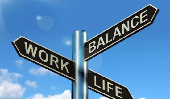 婢虫床鐨勭櫧鏃ユⅵ瑙嗛,婢虫床缇庢ⅵ涔嬫梾