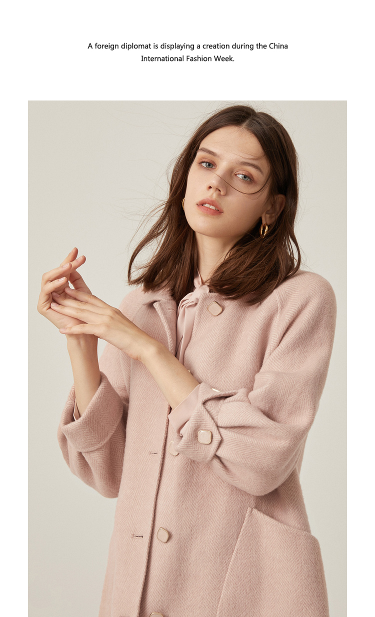 莱茵新款大衣,春季莱茵蓝色外套穿搭