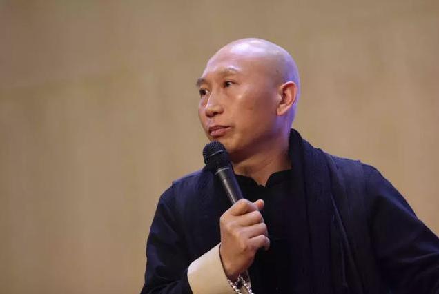 周黑鸭和绝味的商业模式,周黑鸭和绝味哪个更有市场潜力