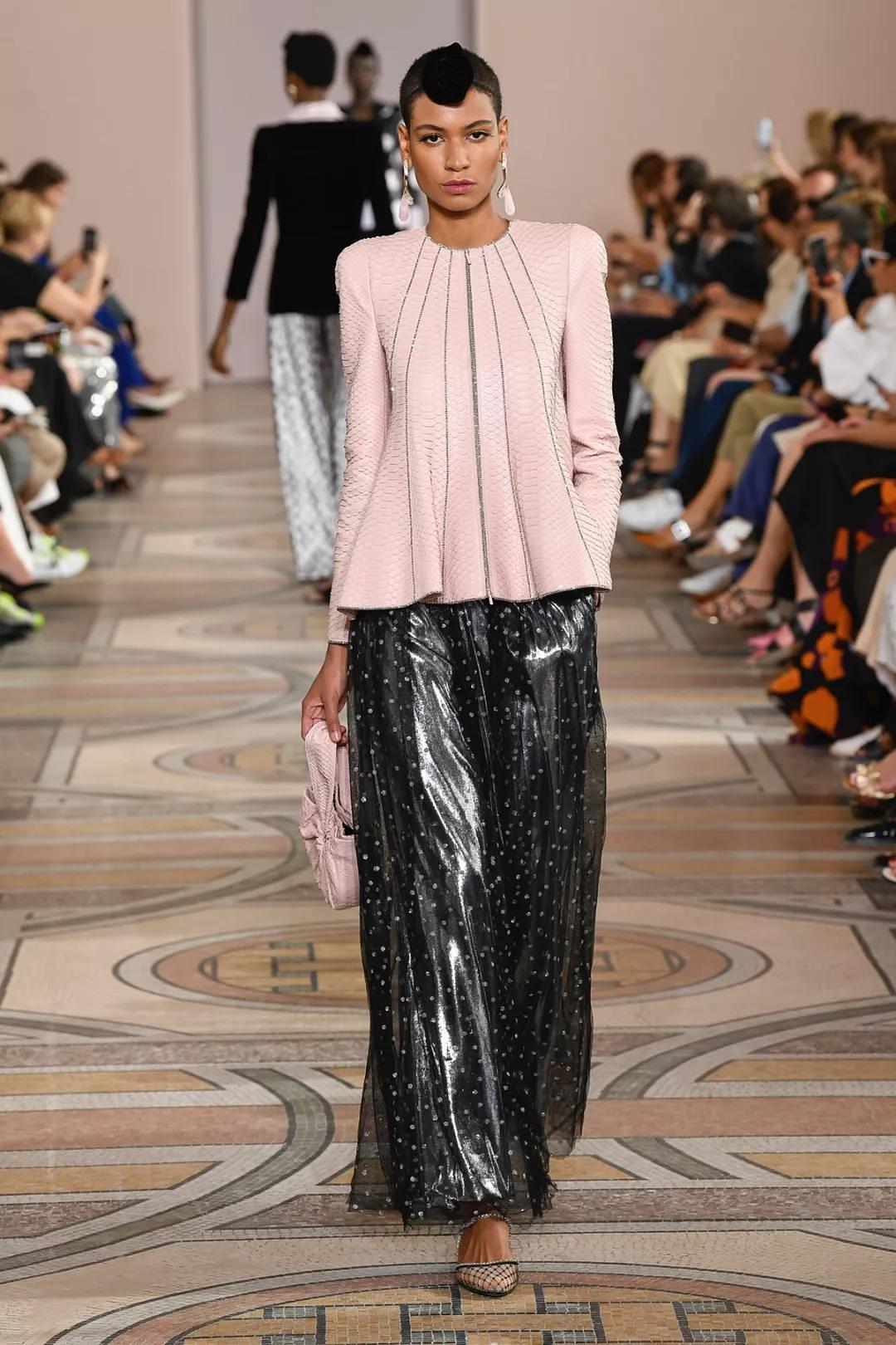 优雅不是炫耀,阿玛尼高定装