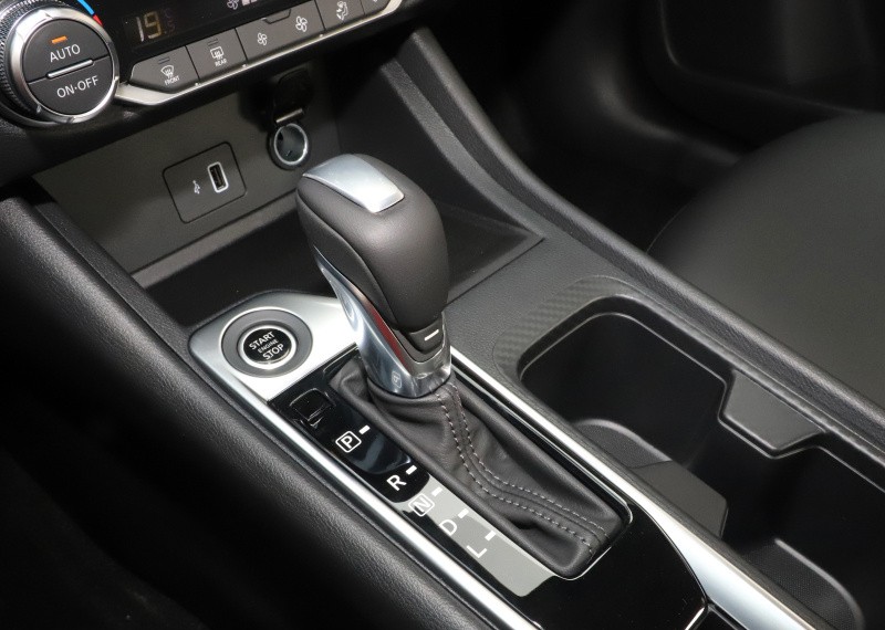 轩逸2022款e-power全电驱综合油耗,2011轩逸经典1.6l自动真实油耗