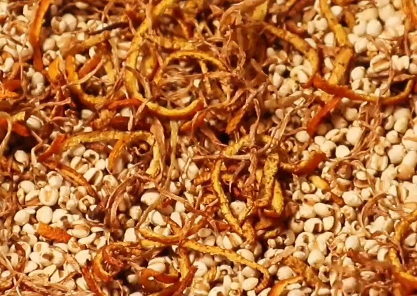 教你制作姜丝薏米茶,自制薏米姜茶的正确做法