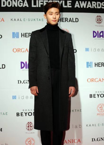 李敏镐衣服穿搭,李敏镐joosooloo大衣