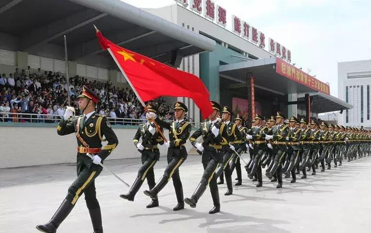 驻澳部队第一任司令员是谁,前驻澳部队副司令员