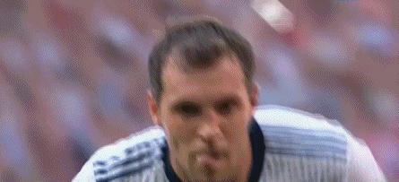 天下足球世界杯纪录片英雄史诗,2018青春凯旋纪录片