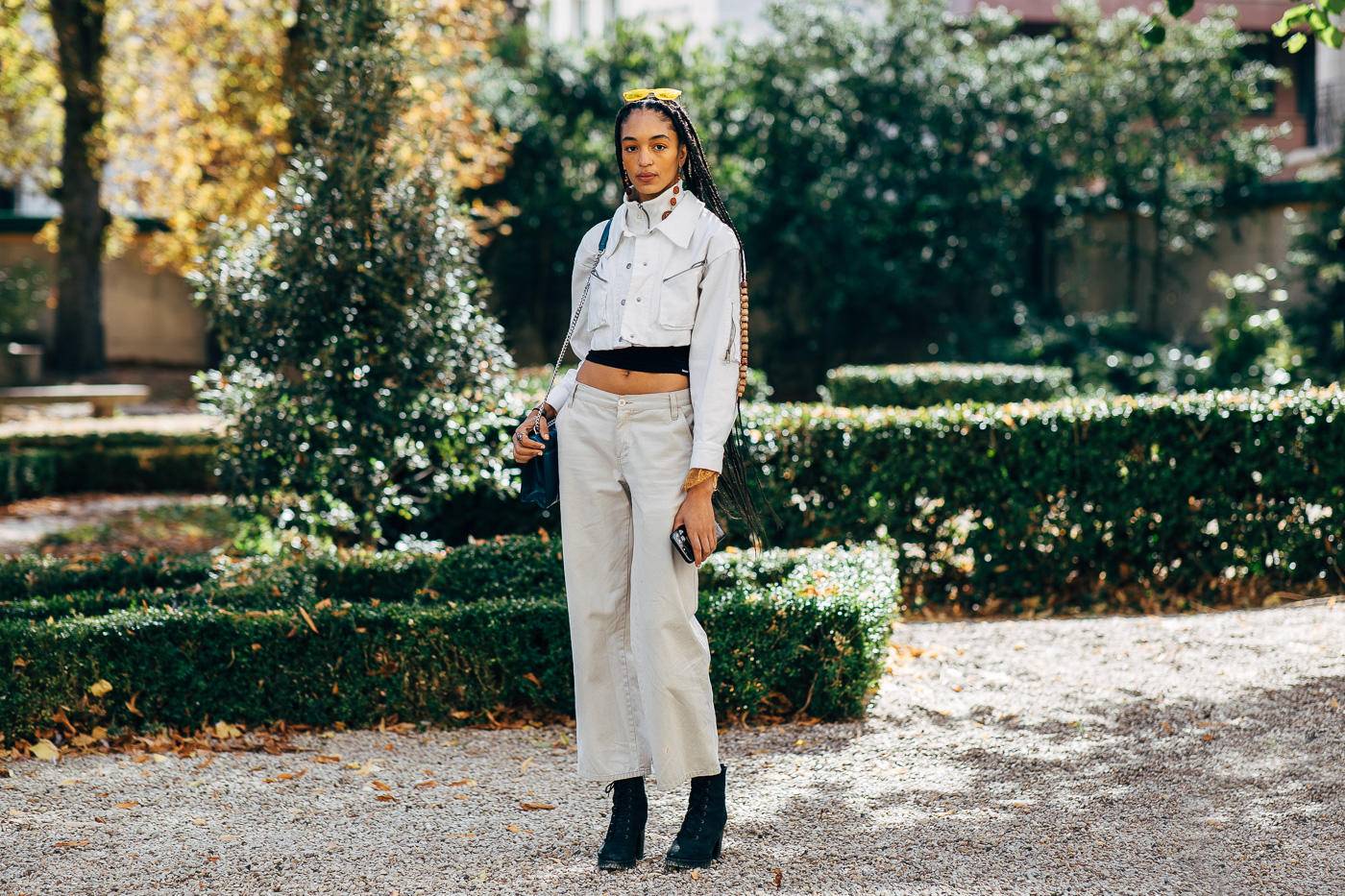 秋冬短靴怎么买让你有型又温暖,秋冬短靴及搭配技巧