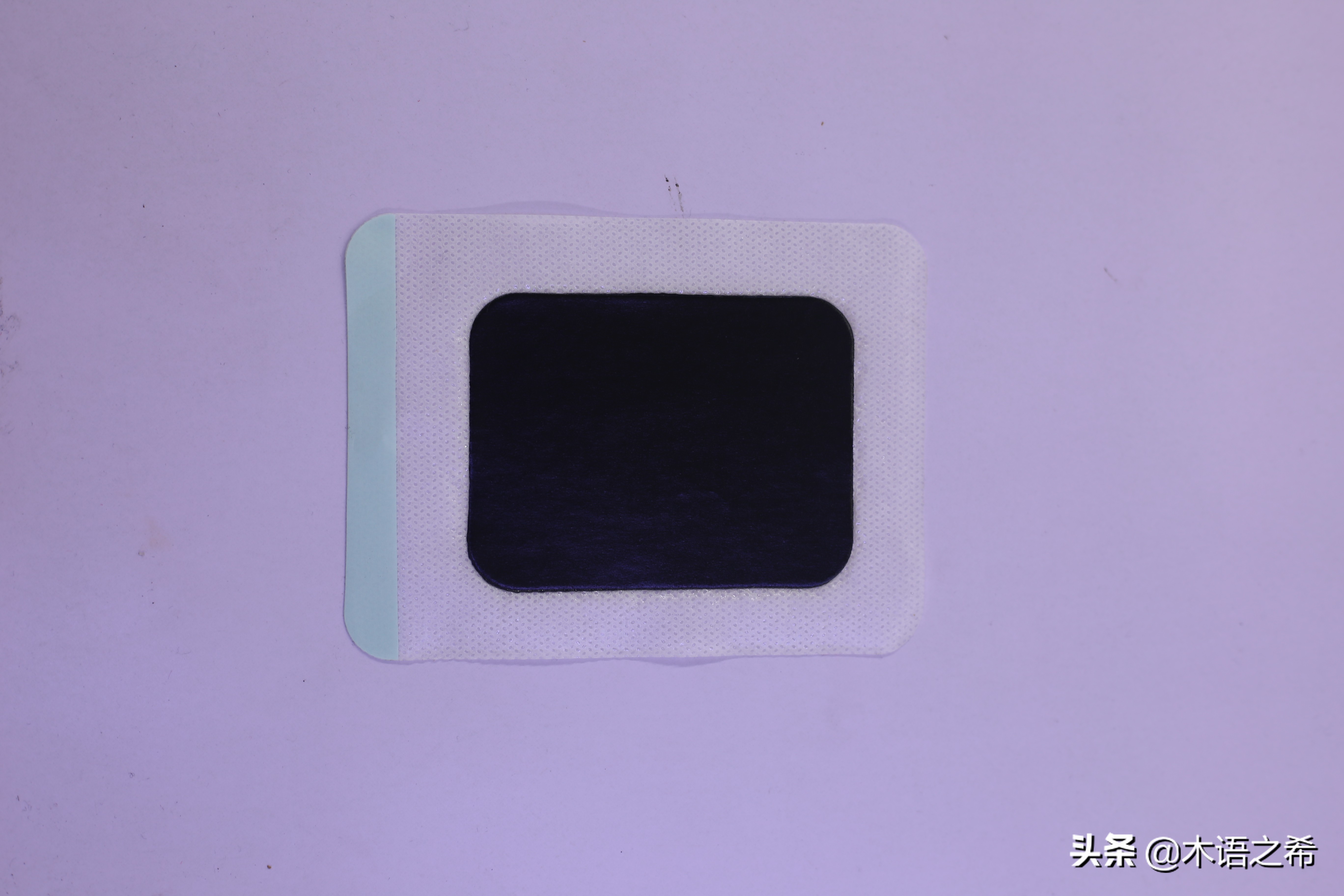 老年人止疼膏药最好的有哪些,老黑膏药贴上痛是咋回事