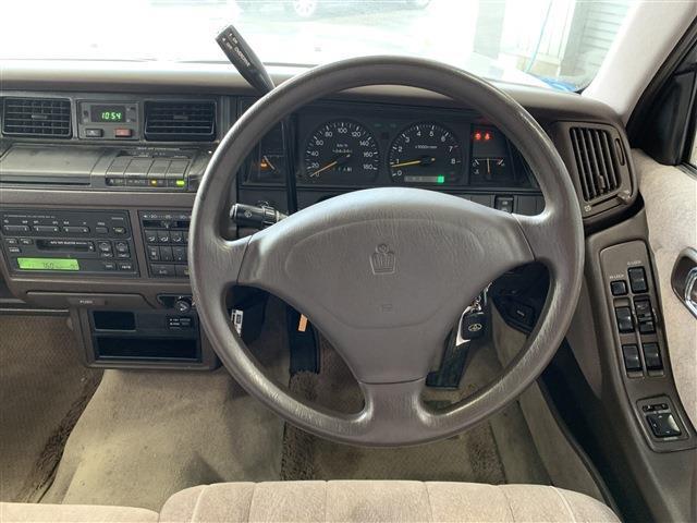 车龄超过十年的皇冠还值得购买吗,老车不死