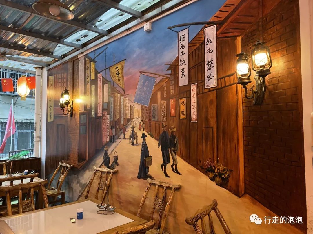 「岳阳攻略」被誉为“湖南夜宵扛把子”的烧烤城，还是小龙虾基地