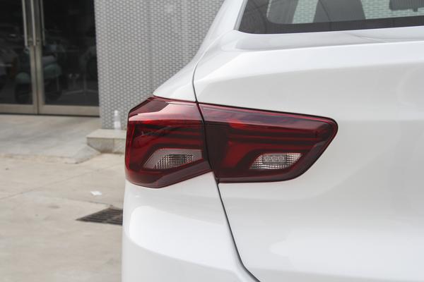 雪佛兰科沃兹三缸值得买吗,三缸雪佛兰科沃兹可以买吗