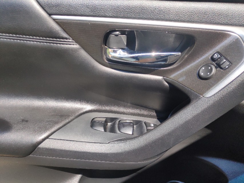 2015年天籁2.0二手价格,15年2.0极品日产天籁