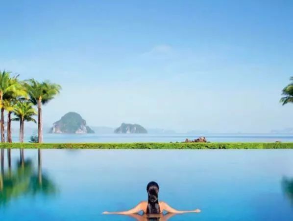 全世界最奔放的沙滩,全世界最疯狂的泳池