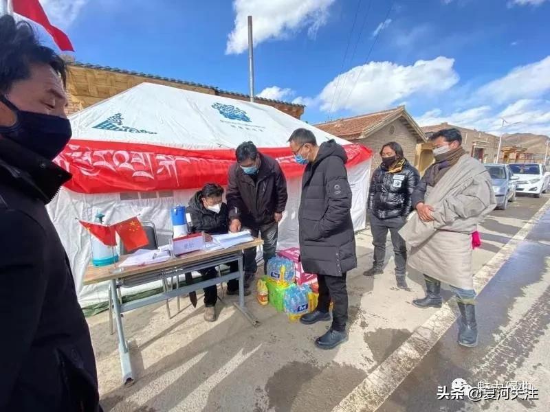 党员变身采购员关爱服务送上门 (党员争当采购员为民服务)