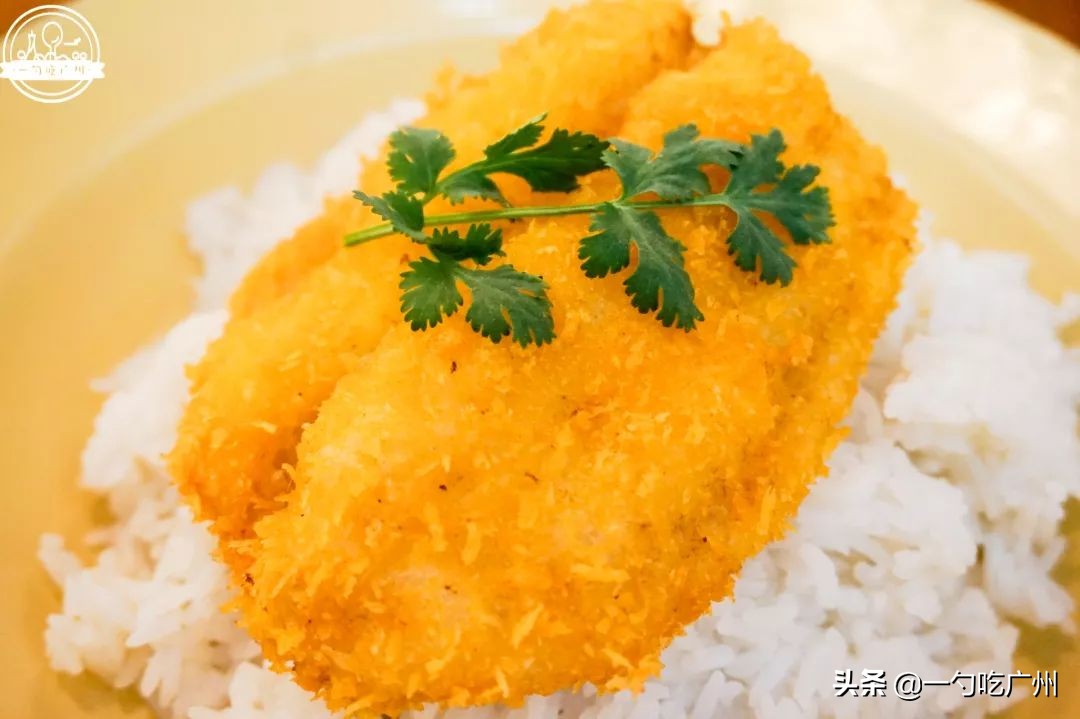 神经病啊！在泰国卖100的绿奶茶这只卖18？真相竟是老板有租收..