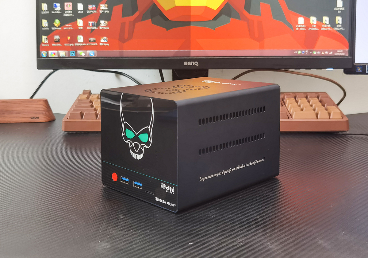 零刻电视盒评测：4G+64G发烧配置，还能扩展32T空间