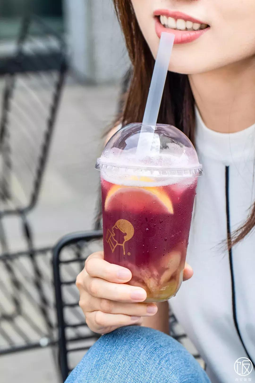 喜茶的多肉葡萄有奶盖吗,喜茶的多肉葡萄做法