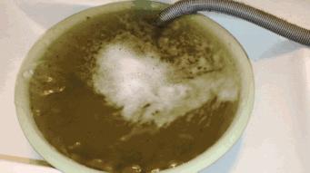 央视曾曝光，洗衣机里面比马桶脏10倍，老师傅教你一招5分钟清洁