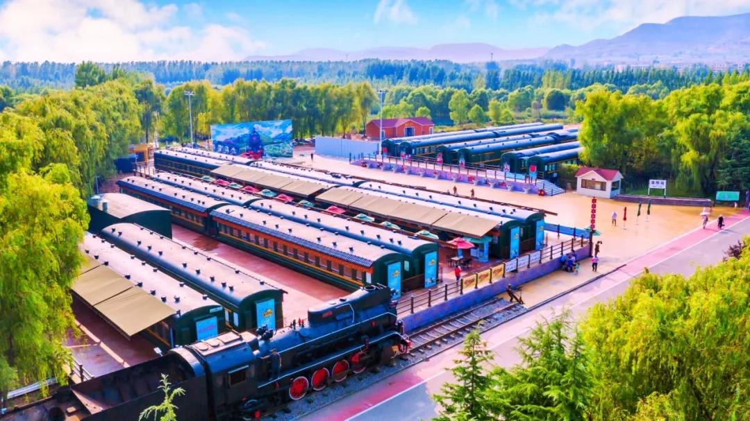 游玩赏荷花景点推荐,国家4a级景区荷花花海介绍