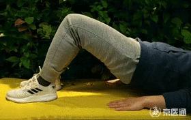 「一个小动作」防痔疮、治便秘…男女老少都受益!