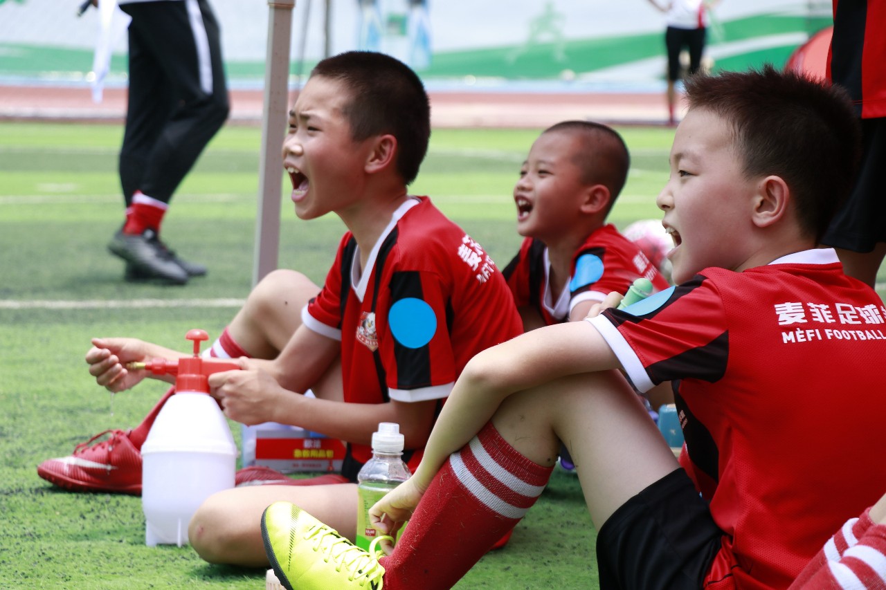 除了“无能狂怒”,我们还能怎样为全线崩盘的国足找回尊严?