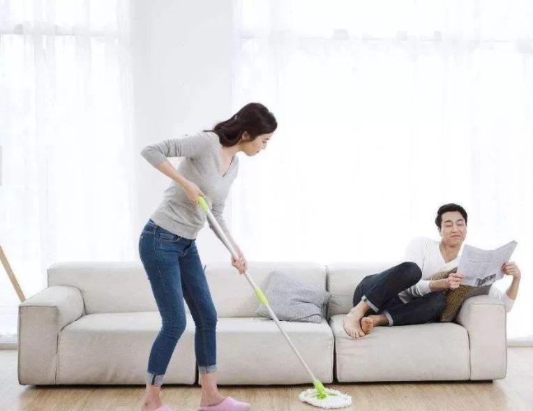 2021卫生间干湿分离装修效果图,两个卫生间挨着都要做干湿分离