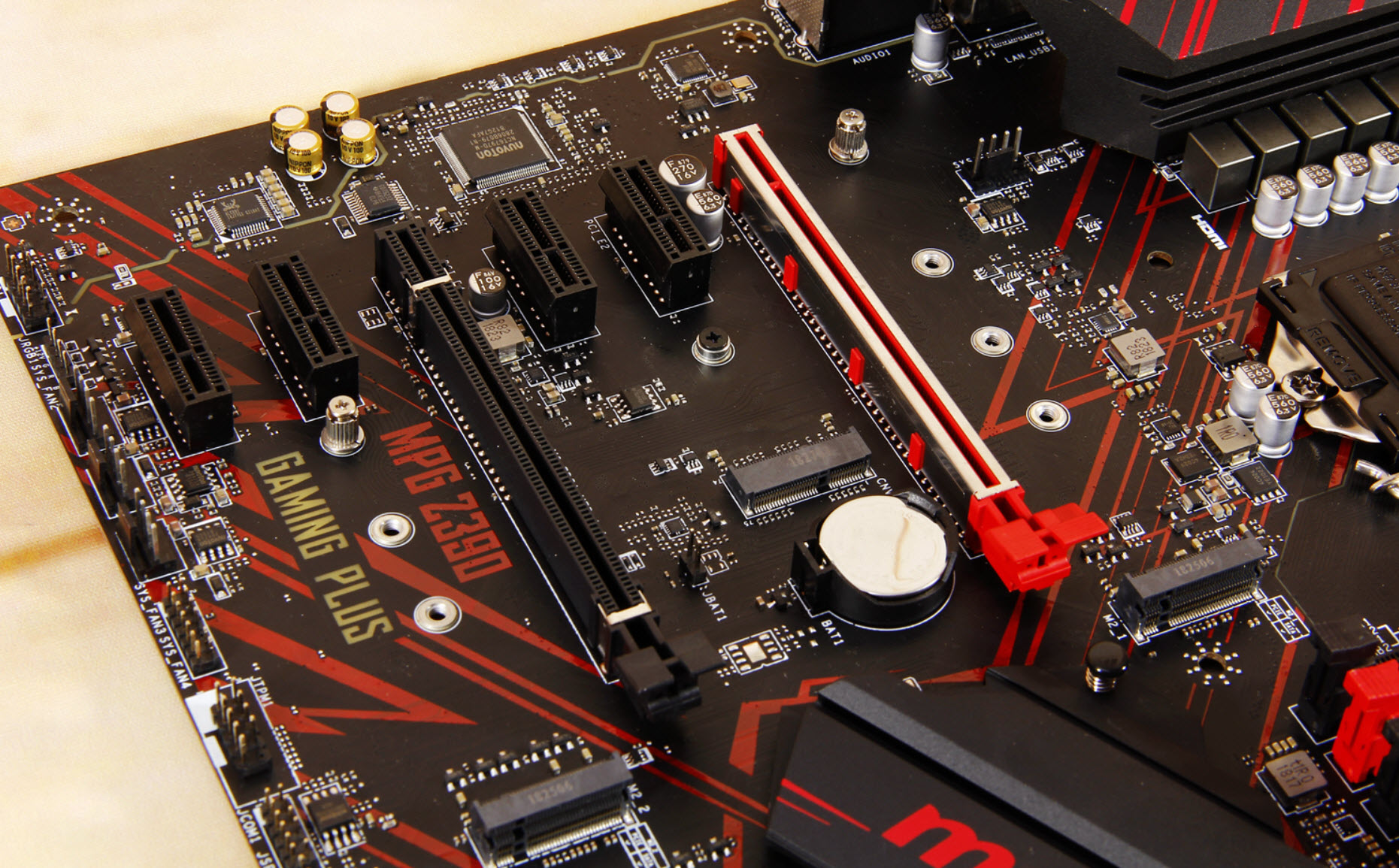 32位电脑能用多大内存条,电脑最少有多少内存条够用