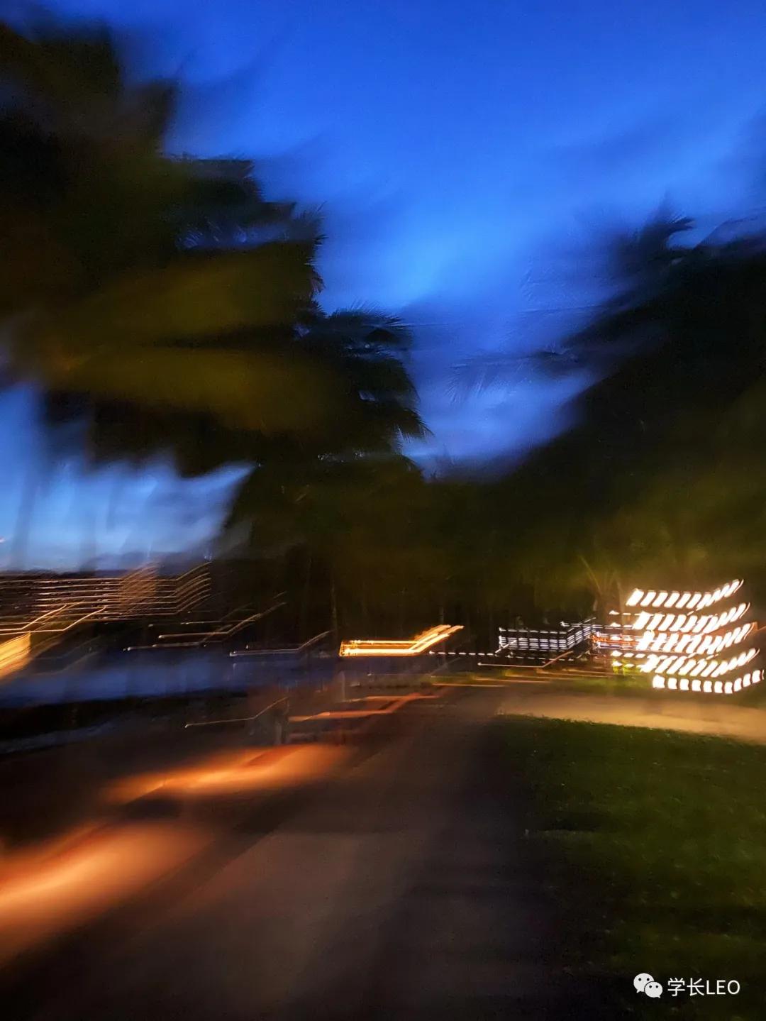 哈佛学长碎碎念：夏天就应该去海边，南方的海有多美？