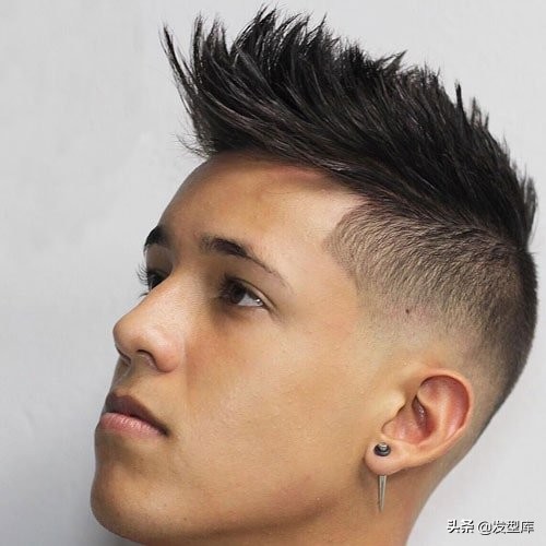 常见的飞机头,颓废莫霍克发型